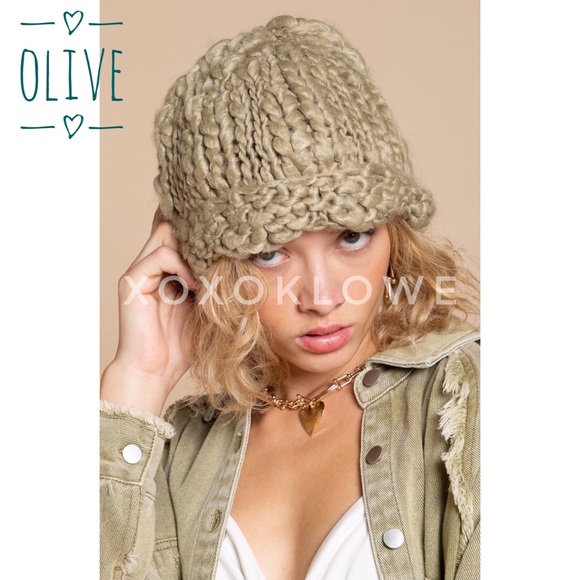 Crochet Beanie Skull Cap Hat 2 Colors - Picture 8 of 13